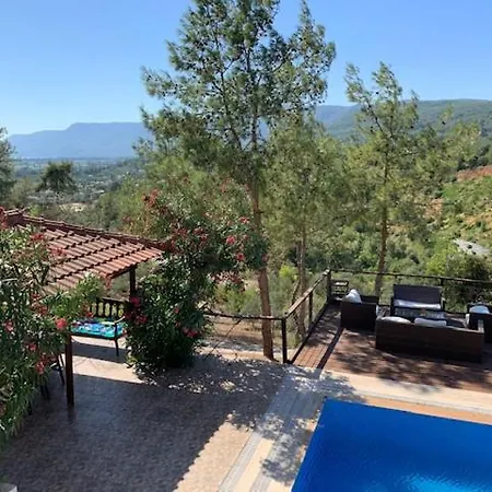 Yagmur Vilă Ula